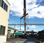 160tオールテレーンによる機械揚重作業